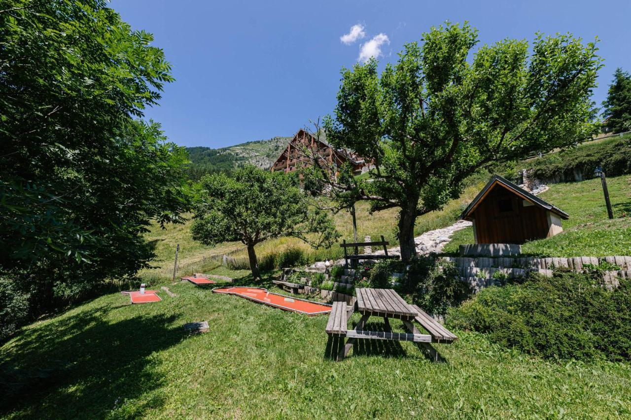 Chalet La Fedora - Appartements De Charme Vaujany Exterior foto